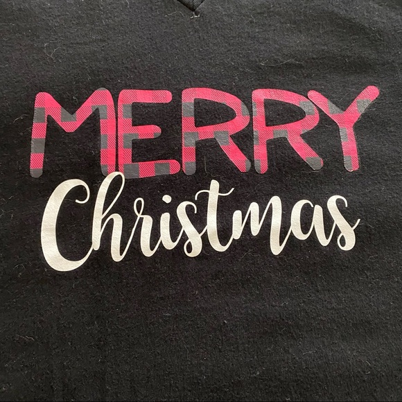 Bundle of 3 Holiday/Christmas Tee Shirts - Picture 3 of 11